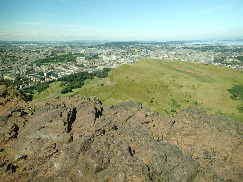 2014 Edinburgh 2014-07-09 081.JPG - On the top.